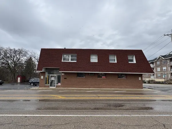 375-395 E State ST, South Elgin, IL 60177