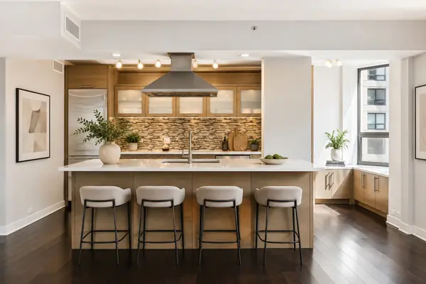 400 E Ohio ST #603, Chicago, IL 60611