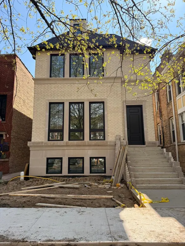 4305 N Wolcott AVE, Chicago, IL 60613