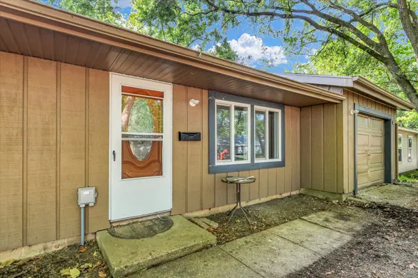 104 Dodson DR S, Urbana, IL 61802