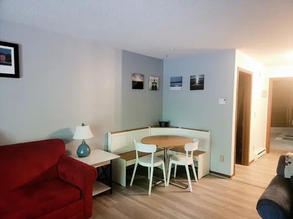 1093 Canyon RD #303, Wisconsin Dells, WI 53965