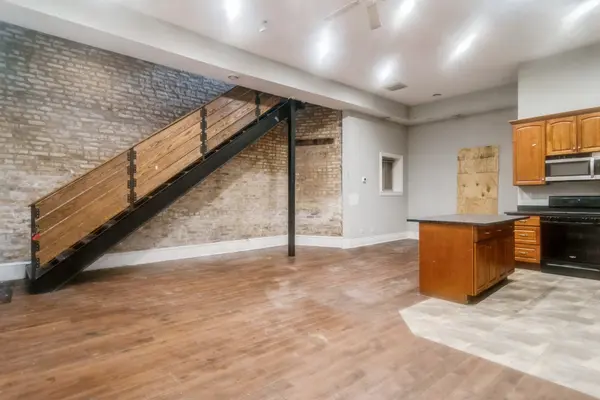 3659 W Palmer ST, Chicago, IL 60647
