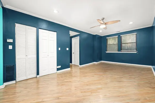 1627 W Columbia AVE #GW, Chicago, IL 60626
