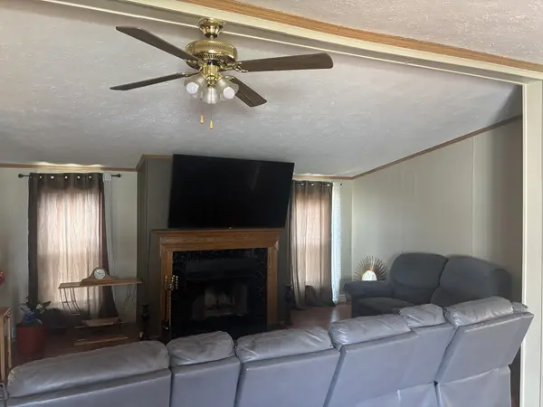 85 Partridge LN, Beecher, IL 60401