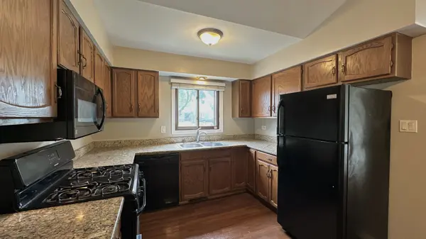 22140 Schaaf CT, Richton Park, IL 60471