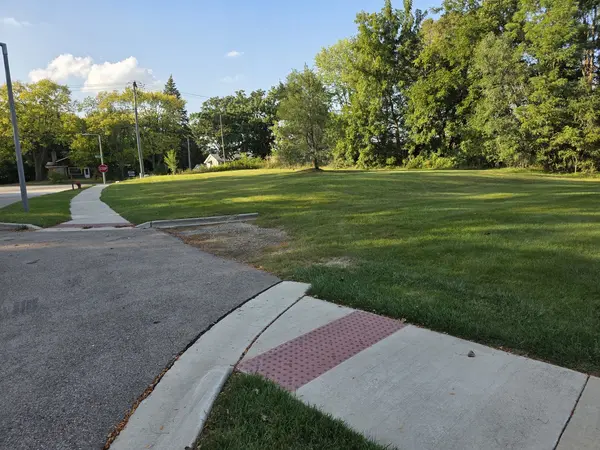 391 Capitol DR, Sugar Grove, IL 60554