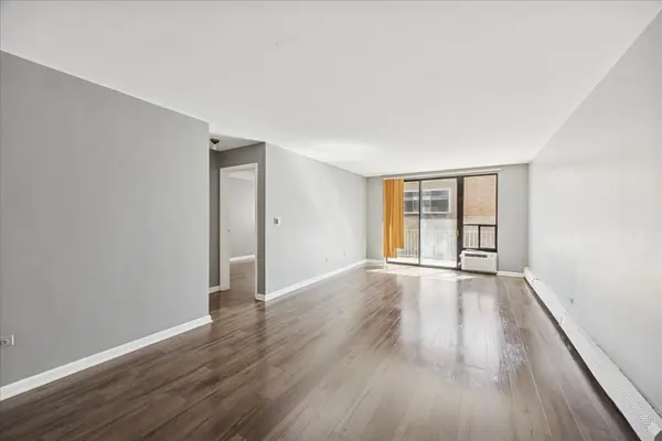 415 Wesley AVE #36, Oak Park, IL 60302