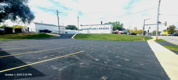 1349 E New York ST, Aurora, IL 60505