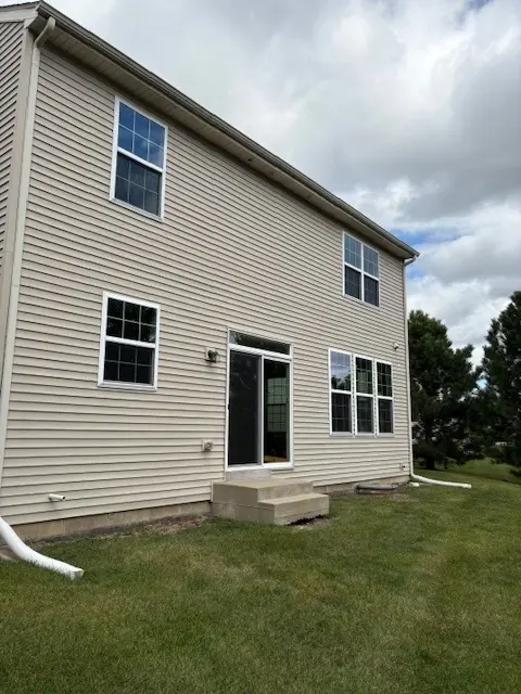 175 Owen ST, Matteson, IL 60443
