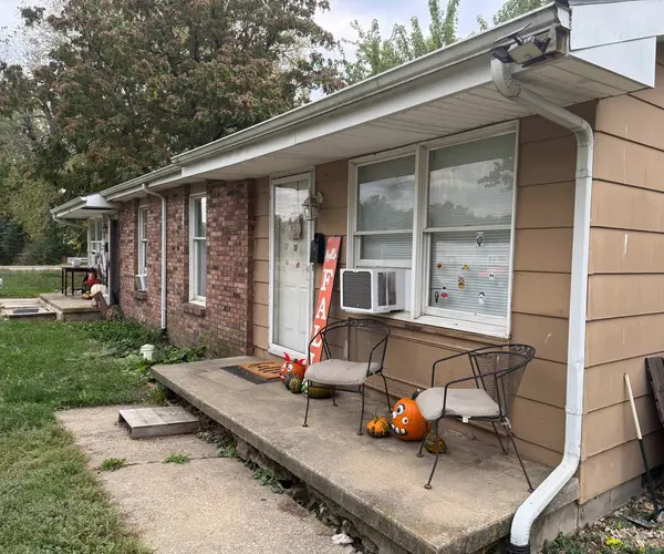 101 W Richardson ST, Farmer City, IL 61842
