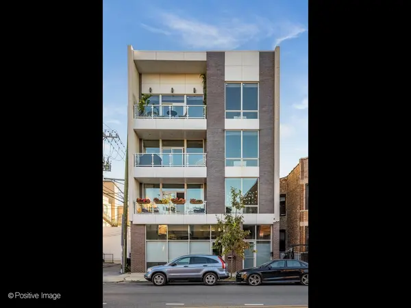 2015 W Armitage AVE, Chicago, IL 60647