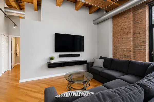 1040 W Adams ST #374, Chicago, IL 60607
