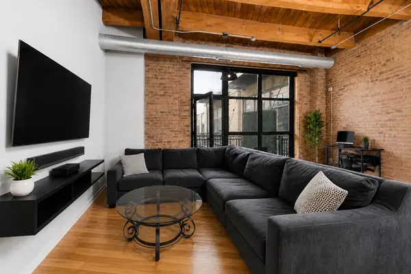 1040 W Adams ST #374, Chicago, IL 60607