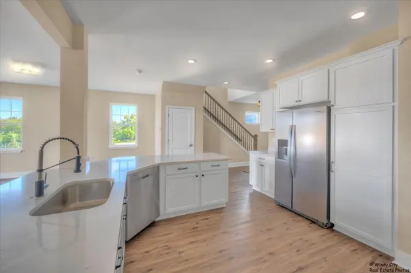 427 Haber RD, Cary, IL 60013