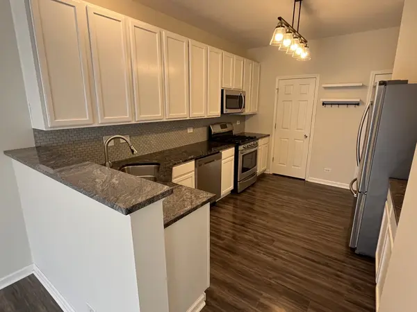 2254 Gallant Fox CIR, Montgomery, IL 60538