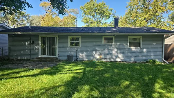 15333 Cherry LN, Markham, IL 60428