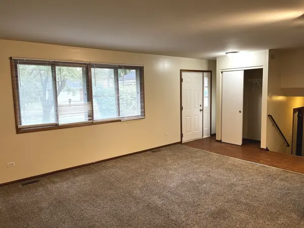 18430 Aberdeen ST, Homewood, IL 60430