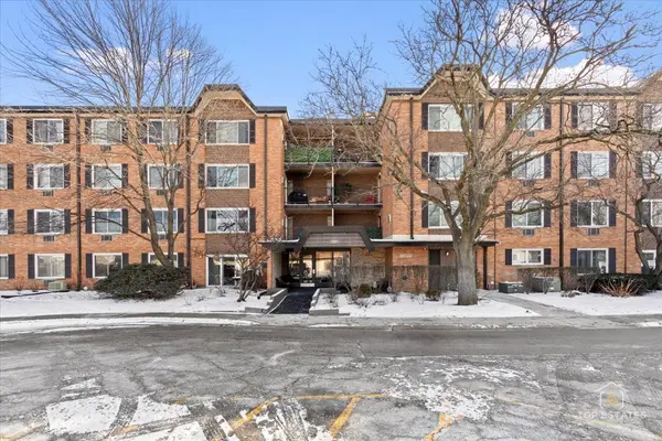 Address not disclosed, Arlington Heights, IL 60005