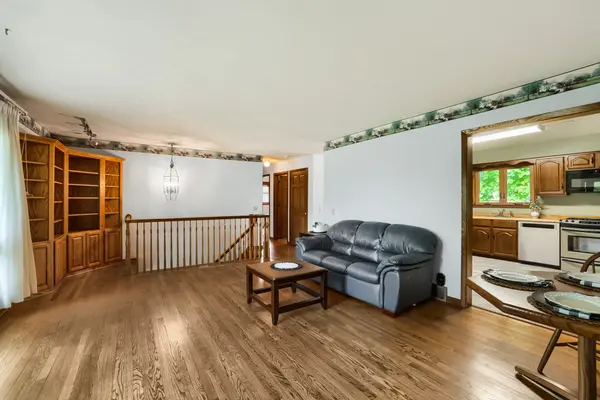 405 Baldwin AVE, Waukegan, IL 60085