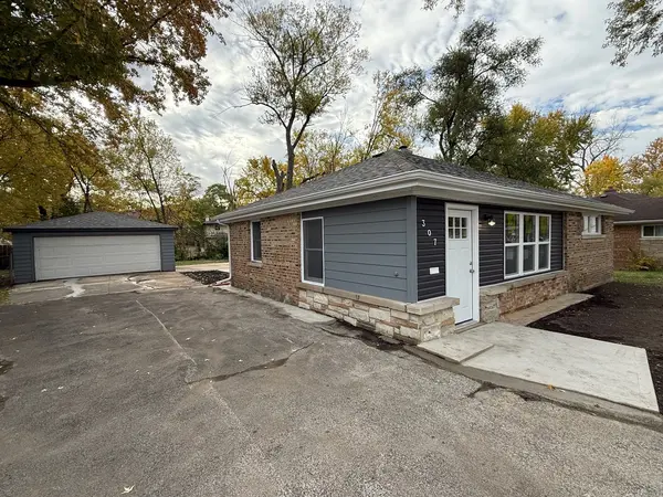 307 OSAGE ST, Park Forest, IL 60466