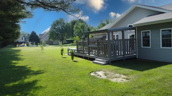 112 North ST, Crescent City, IL 60928