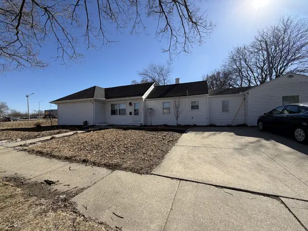1009 N Prospect AVE, Champaign, IL 61820