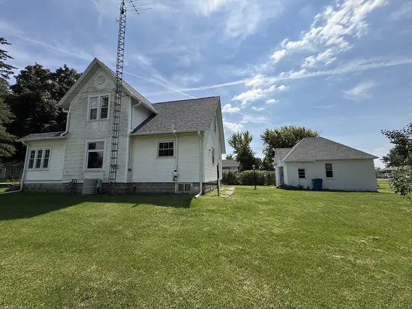 302 S John ST, Sublette, IL 61367