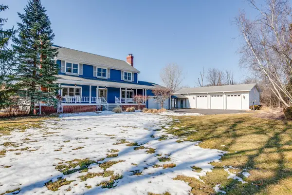 25900 N Saint Marys RD, Mettawa, IL 60048