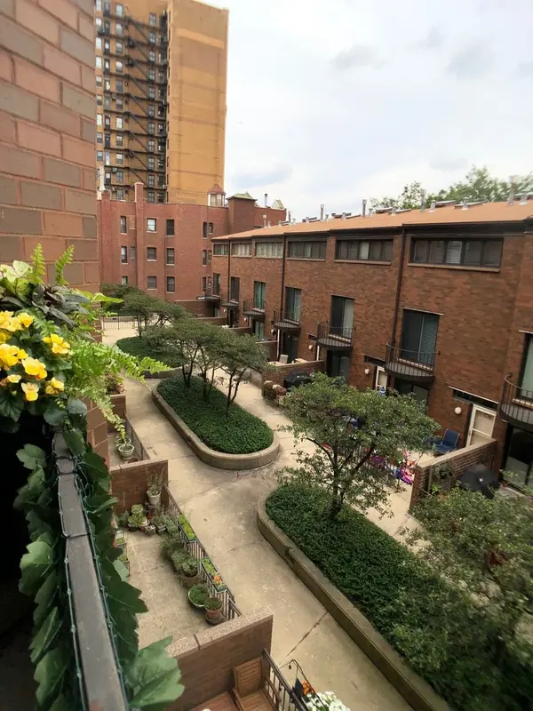 3700 N Lake Shore DR #307, Chicago, IL 60613