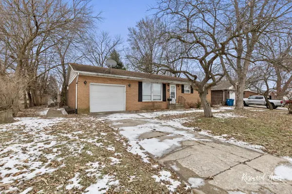 209 W Indiana ST, Momence, IL 60954