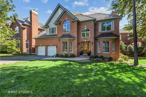 28635 N Thorngate DR, Ivanhoe, IL 60060