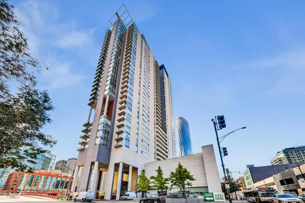 737 W Washington BLVD #3110, Chicago, IL 60661