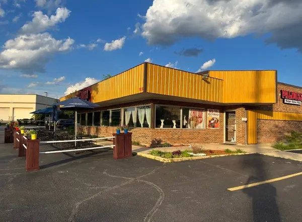 1820 W Irving Park RD, Schaumburg, IL 60193