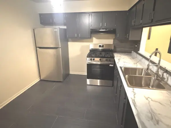 19408 Lake Shore DR #4N, Lynwood, IL 60411
