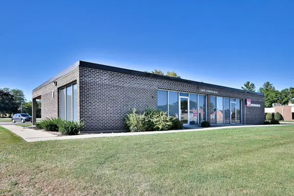 991 W Lake ST, Addison, IL 60101