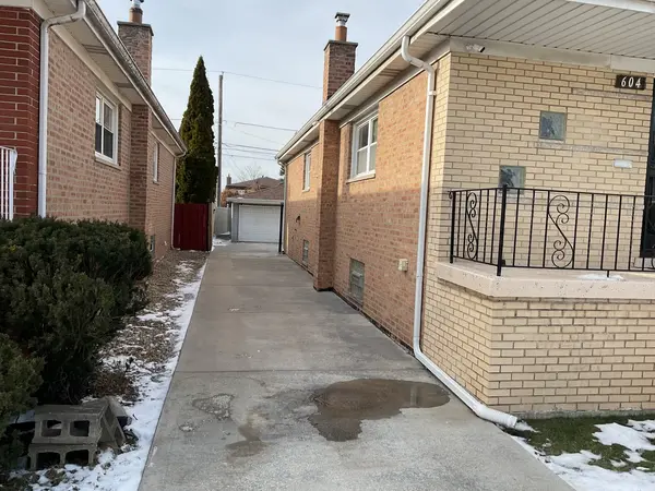 604 Exchange AVE, Calumet City, IL 60409