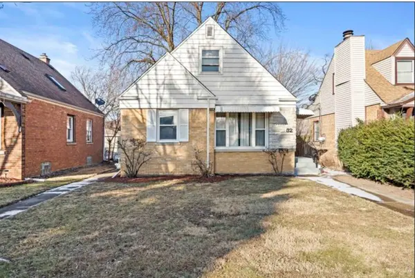32 166th PL, Calumet City, IL 60409
