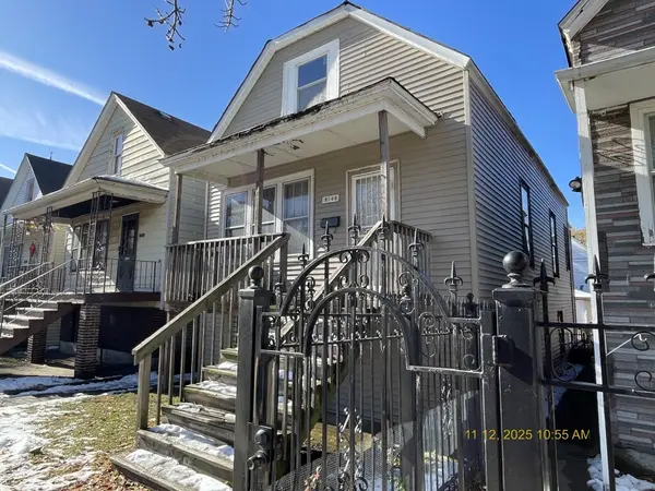 8148 S Brandon AVE, Chicago, IL 60617