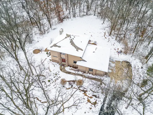 9208 SHERINGHAM DR, Roscoe, IL 61073
