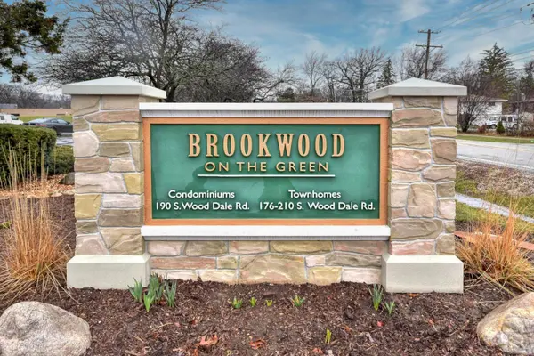 190 S Wood Dale RD #902, Wood Dale, IL 60191