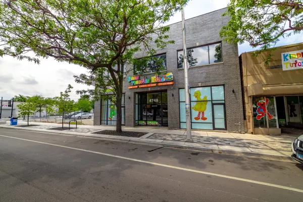 4748 S Ashland AVE, Chicago, IL 60609