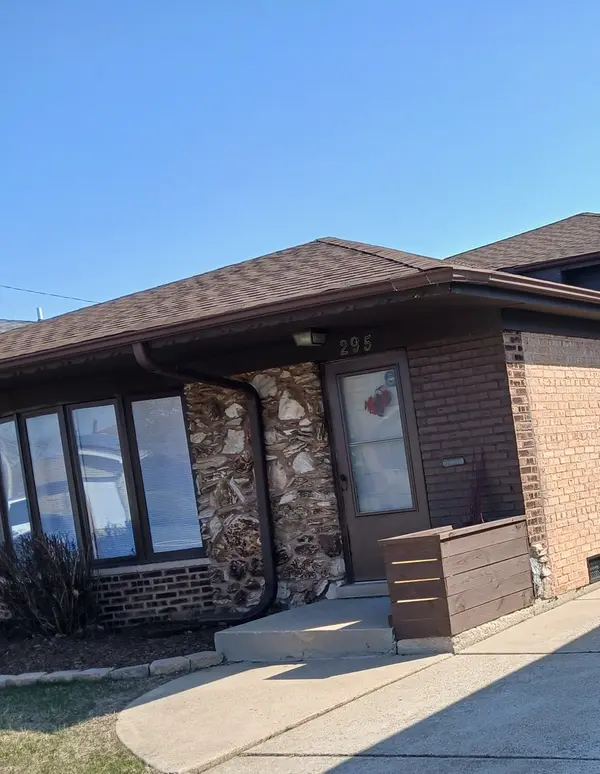 295 Saginaw AVE, Calumet City, IL 60409