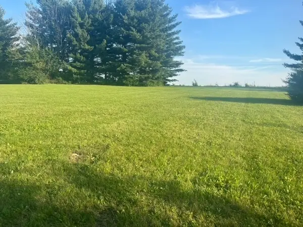 208 Flambeau LN, Dixon, IL 61021