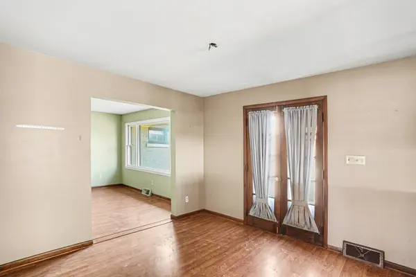 1124 W Hawkins ST, Kankakee, IL 60901