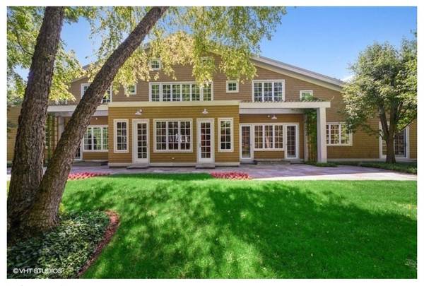 4 Indian Hill RD, Winnetka, IL 60093