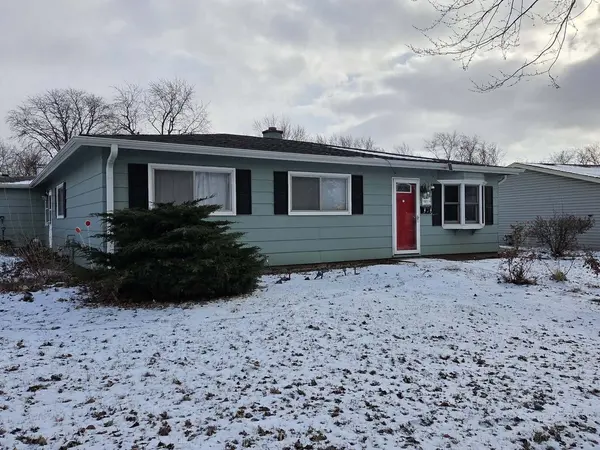 601 Ridgewood RD, Streamwood, IL 60107