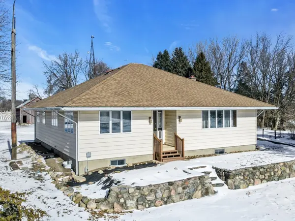 15218 Harmony RD, Huntley, IL 60142