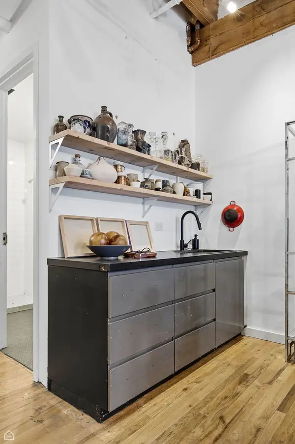 2401 W Ohio ST #NW, Chicago, IL 60612