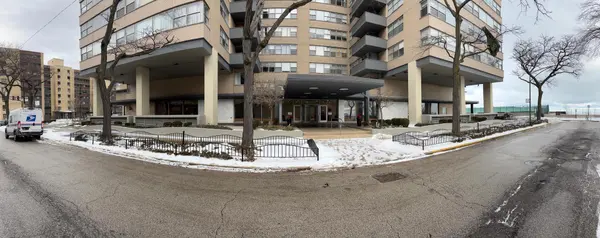 6301 N Sheridan RD #23N, Chicago, IL 60660