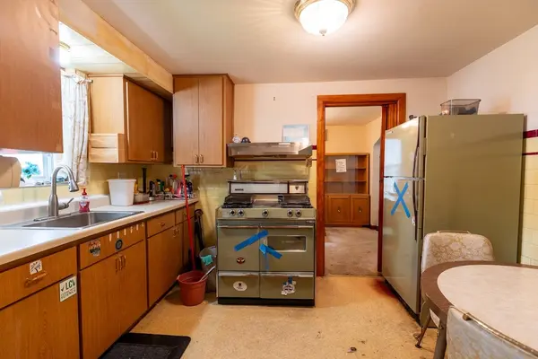 2802 Cuyler AVE, Berwyn, IL 60402